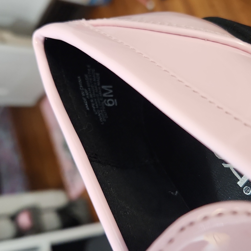Soda Lug Platform Chunky Pink Loafers Size Size 7 NEW - Picture 13 of 14